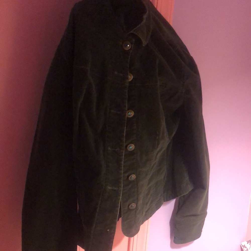 Light coat     Green   STO Outfiters   Button down